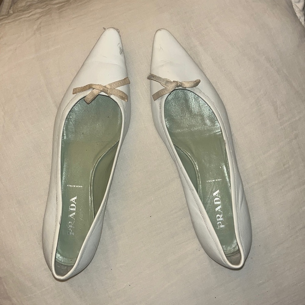 Vintage pointed Prada bow flats